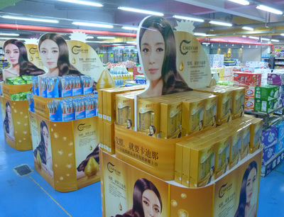 王盤龍 日用百貨行業(yè)的杰出領(lǐng)導(dǎo)者與創(chuàng)新推動(dòng)者